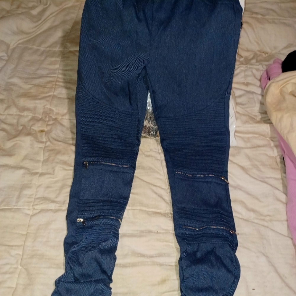 Shinestar zippered skinny leg